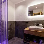 アパート Apartmenthaus Goldeck リート・イム・オーバーインタール