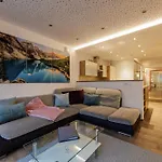 Apartmenthaus Goldeck * リート・イム・オーバーインタール