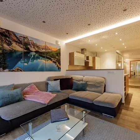Apartmenthaus Goldeck * 奥伯林塔尔的里德