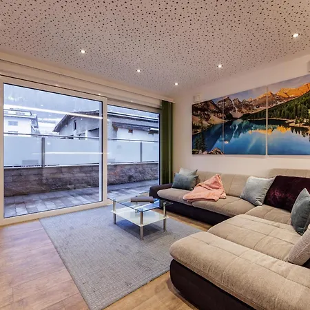 Daire Apartmenthaus Goldeck *