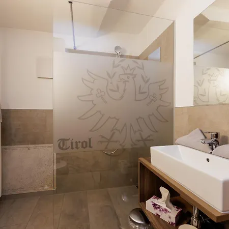 Apartmenthaus Goldeck Daire *