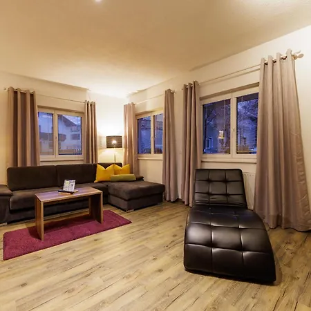 Apartamento Apartmenthaus Goldeck Ried im Oberinntal