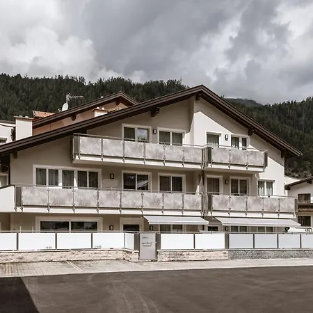 Daire Apartmenthaus Goldeck Ried im Oberinntal